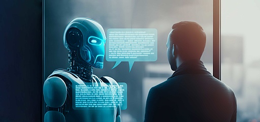Ein Mann, der einem Roboter mit einem leuchtenden Gesicht gegenübersteht und sich in einer Gesprächssituation befindet
