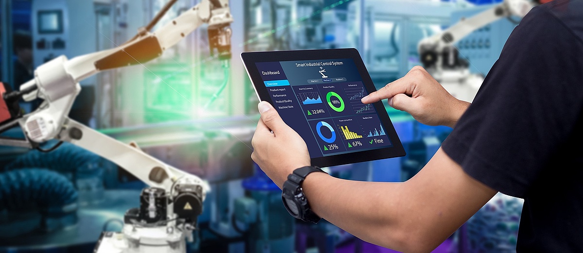 Chancen und Herausforderungen der Industrie 4.0 Chancen und Herausforderungen der Industrie 4.0